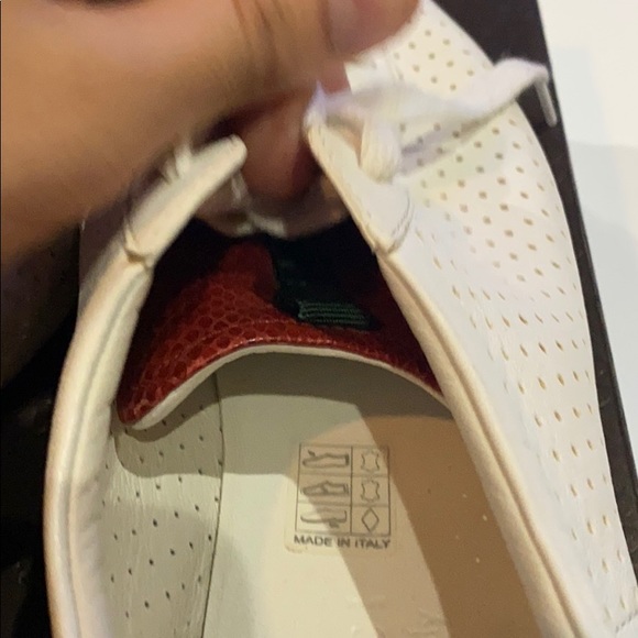 GUCCI SNEAKERS SIZE 8.5 - Picture 6 of 7